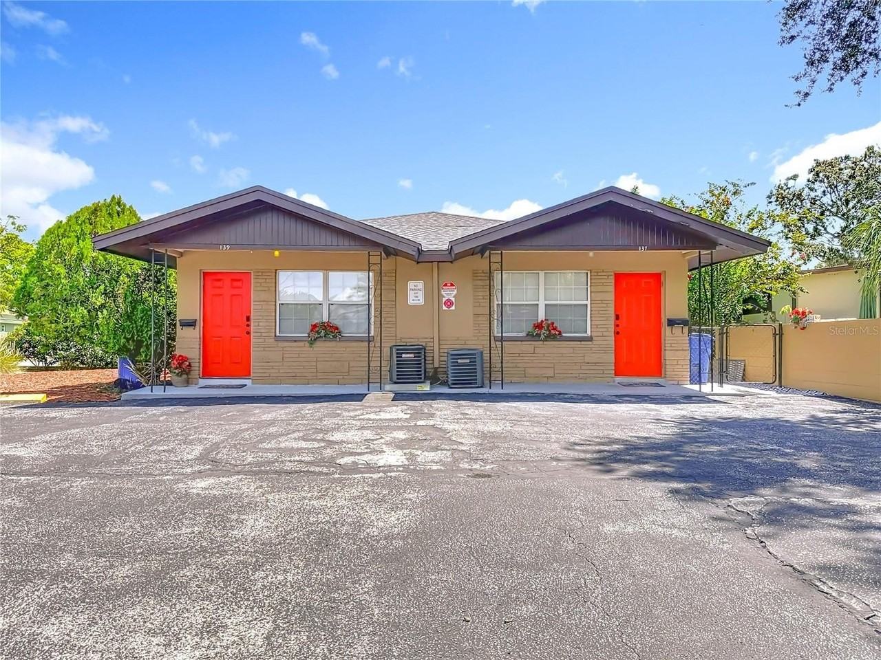 139 Se Jefferson Cir N - Photo 6 of 25