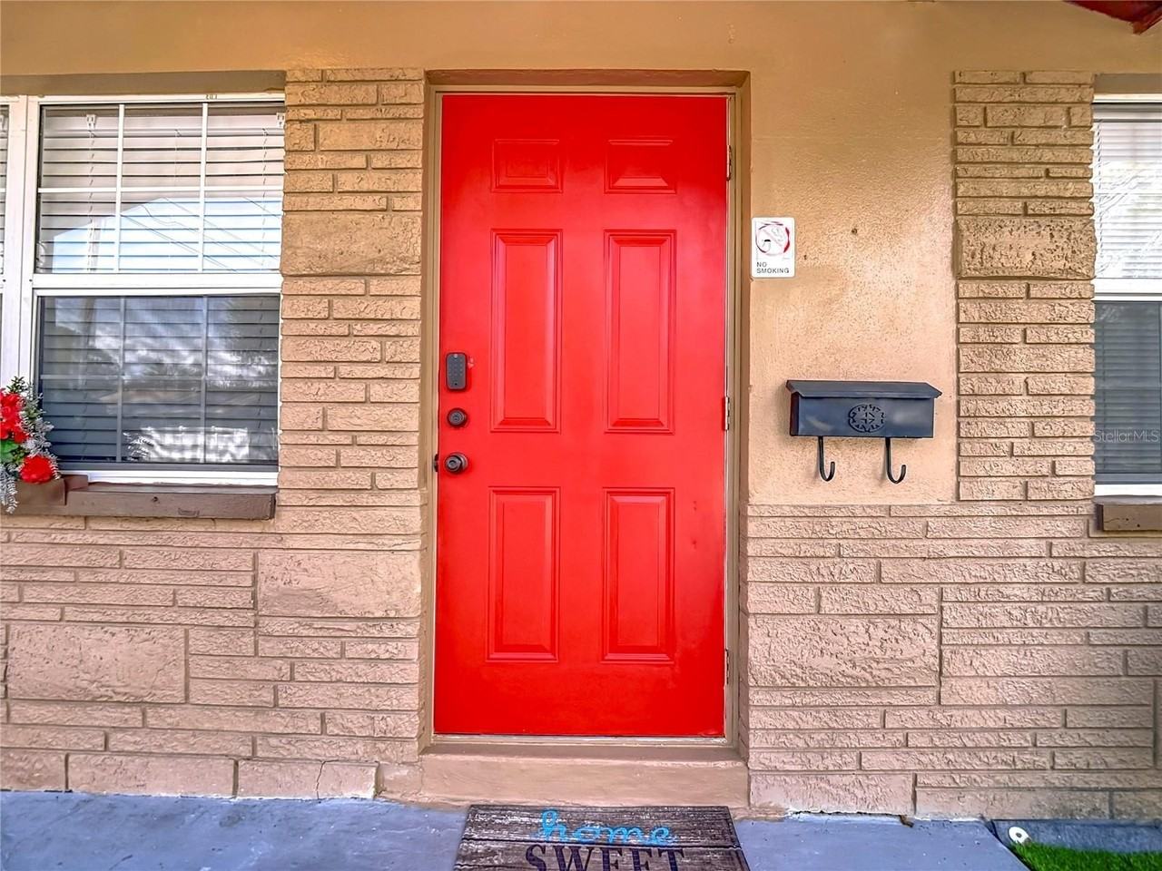 220 Se Jefferson Cir N - Photo 5 of 32