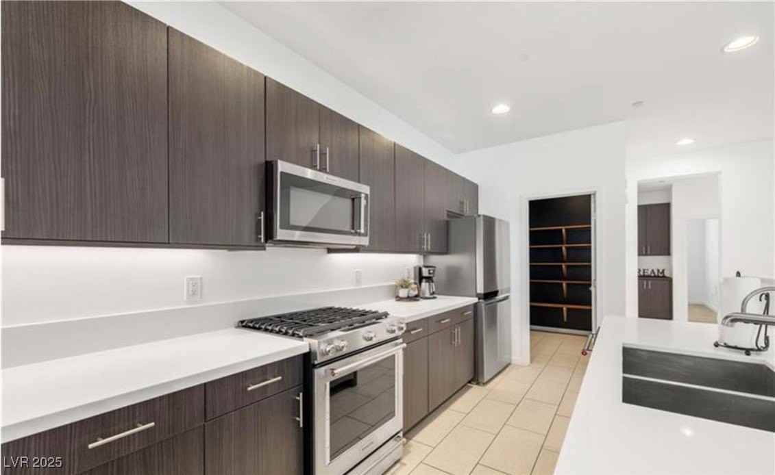 11278 Kraft Mountain Avenue #101 - Photo 4 of 21