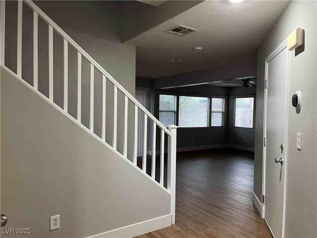 5027 W Eldorado Ln - Photo 7 of 35