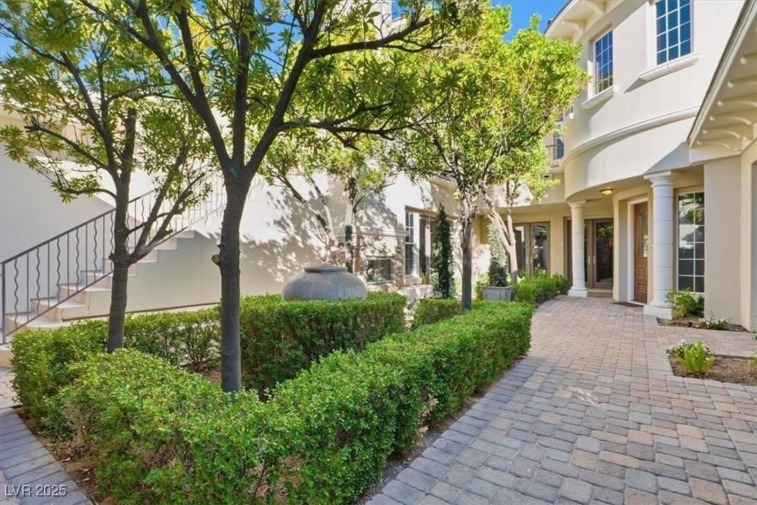 12056 Royal Dolnoch Ct - Photo 2 of 29