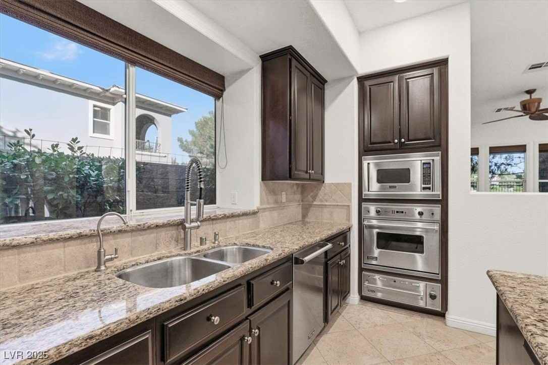 12056 Royal Dolnoch Ct - Photo 7 of 29