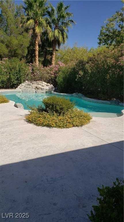 3030 American River Ln - Photo 5 of 36