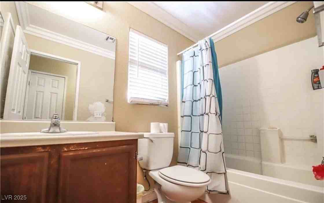 5151 Paradise Valley Ave - Photo 5 of 8