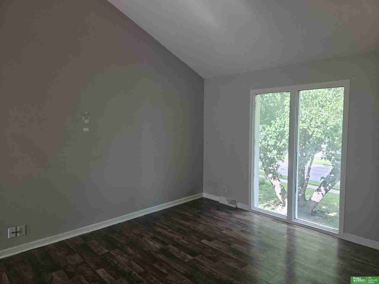 4318 N 129th St - Photo 4 of 19