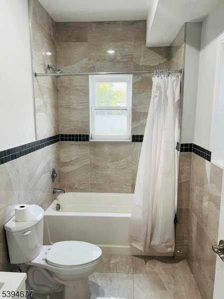 67 Wainwright St #1 - Photo 5 of 9