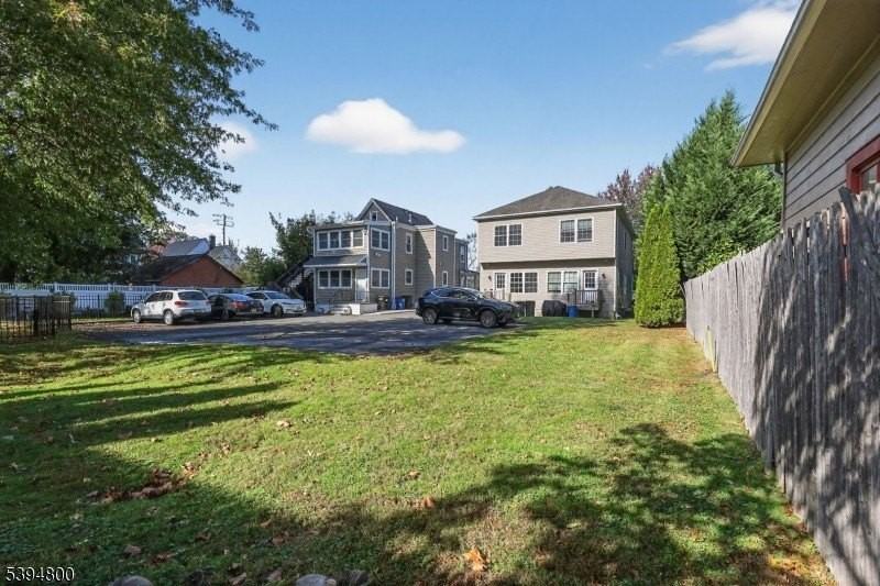 6 Howell St - Photo 4 of 27