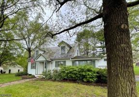 featured image of 40 Cleveland Rd