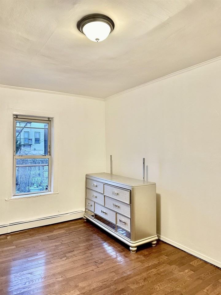 418 Central Avenue #1 - Photo 6 of 22