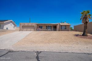 featured image of 3364 Thunderbird Dr