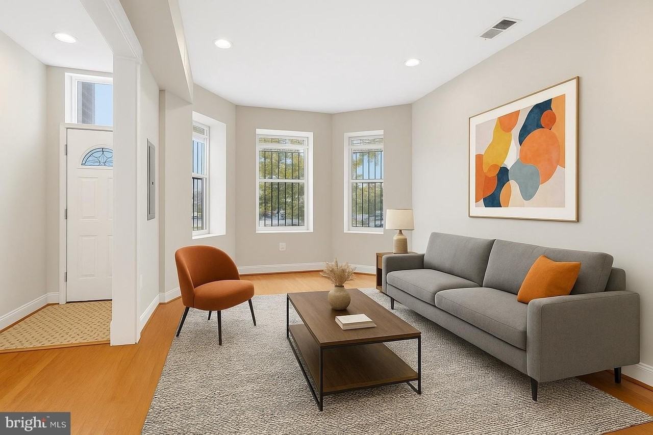 3117 11th St Nw - Photo 3 of 35