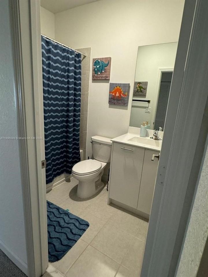 12277 Nw 24th Pl #0 - Photo 5 of 6