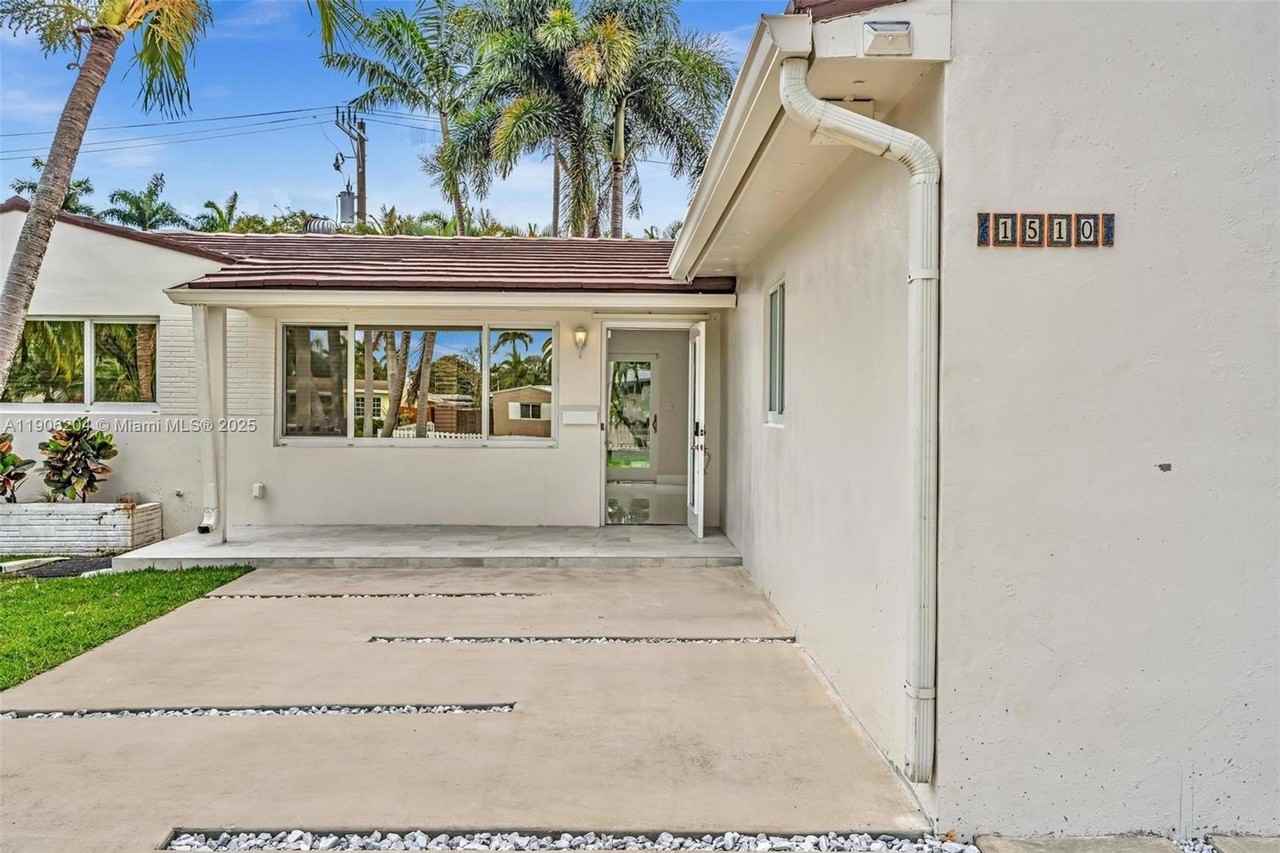 1510 Coolidge St - Photo 3 of 35