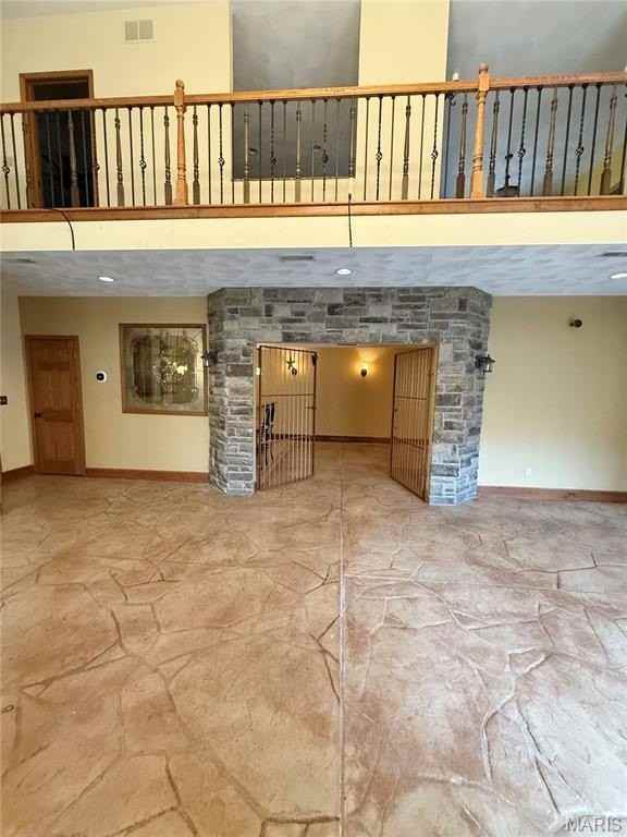 205 Paul Pl - Photo 6 of 50