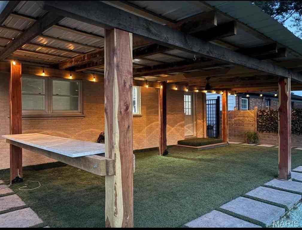 9445 Palomino Dr - Photo 2 of 24