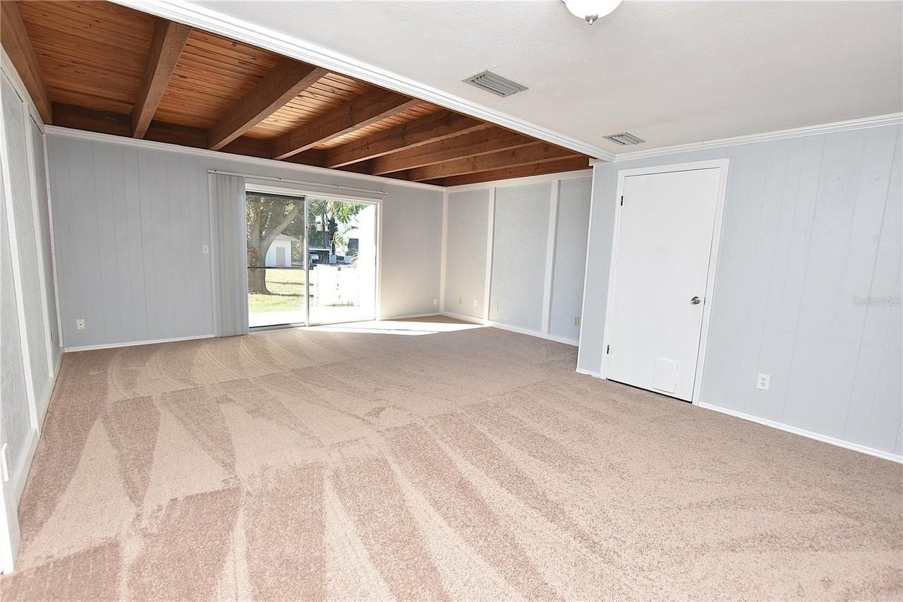 2251 9th Street Southeast - Photo 7 of 20