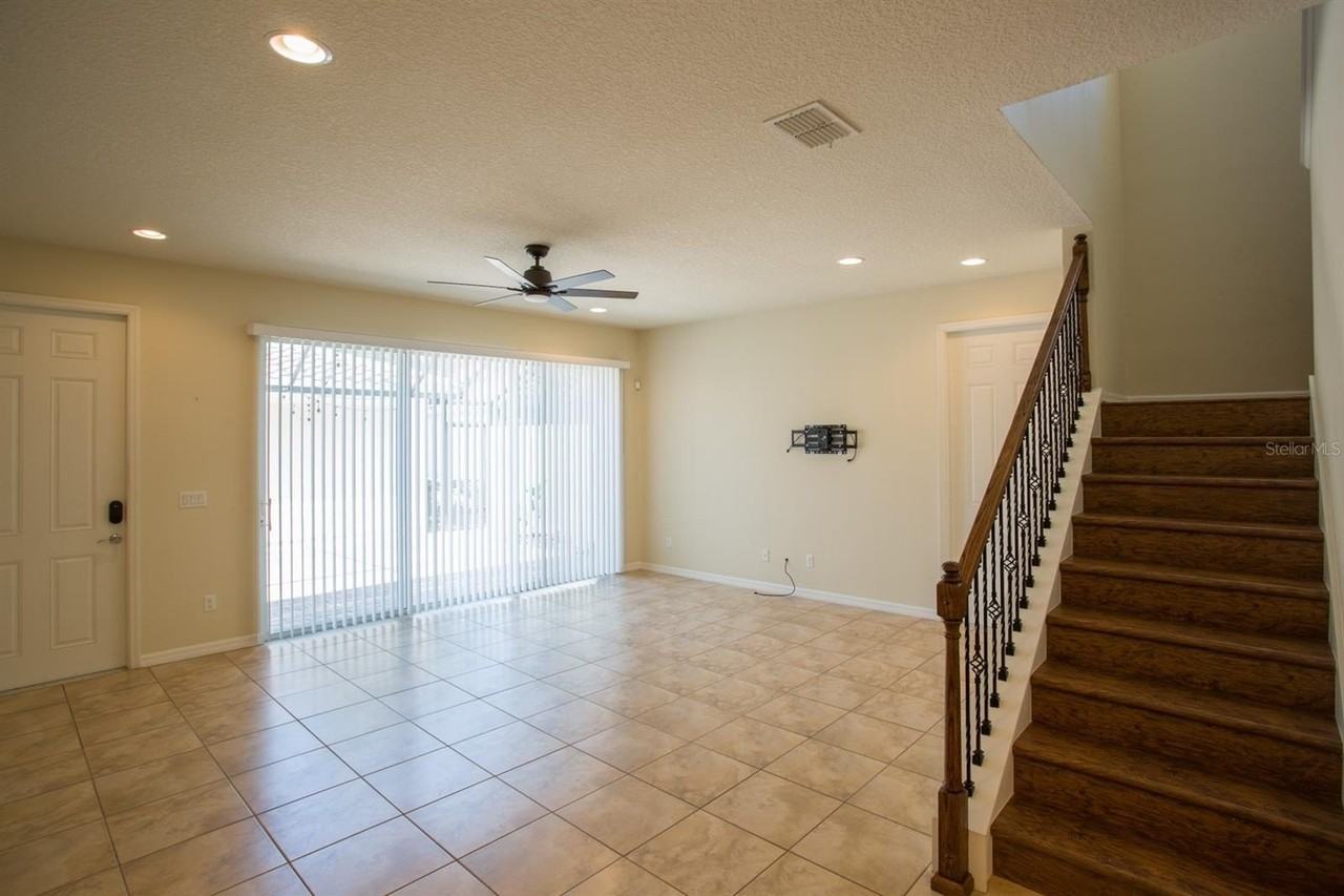 12105 Breda Lane - Photo 7 of 50