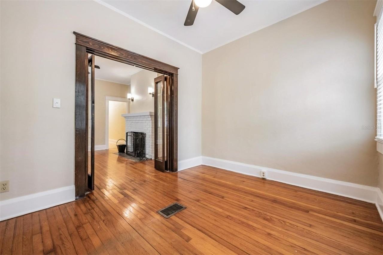 1000 East Crenshaw Street - Photo 5 of 19