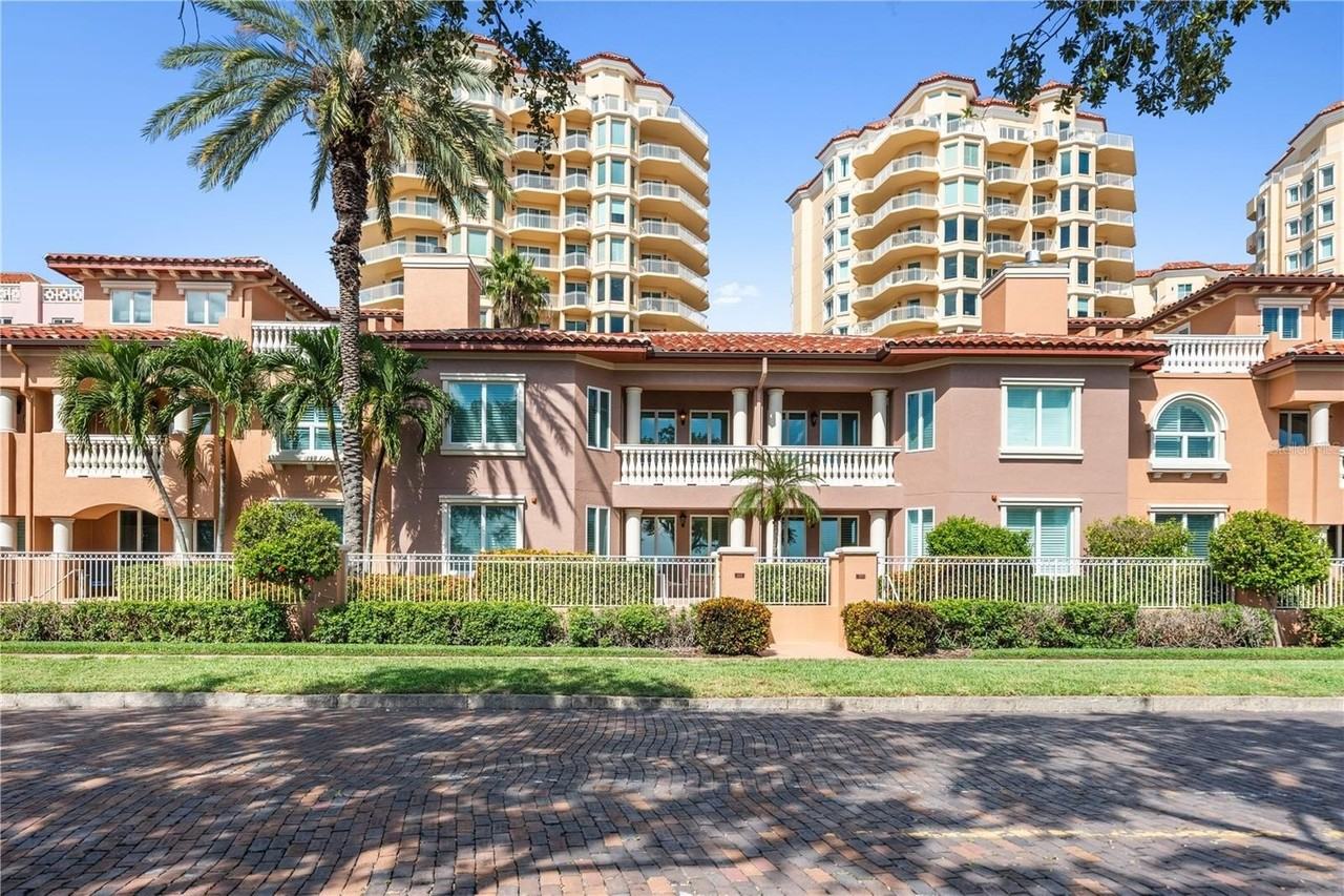 515 5th Ave Ne - Photo 2 of 50