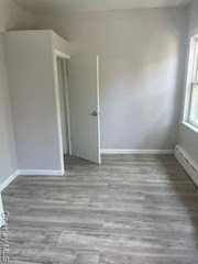 355 South Columbus Ave Columbus Avenue #2 - Photo 4 of 7