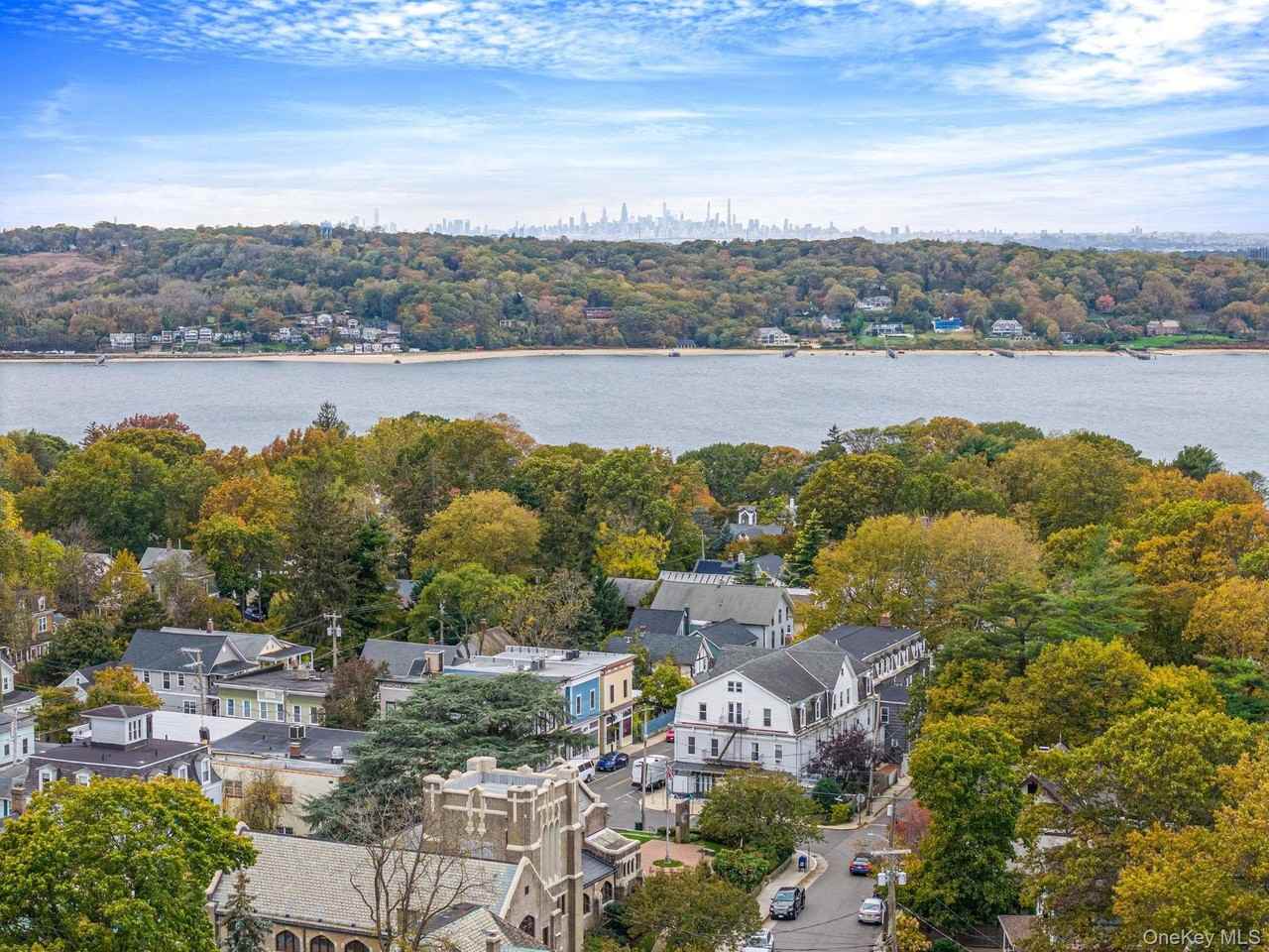 311 Sea Cliff Ave - Photo 3 of 39