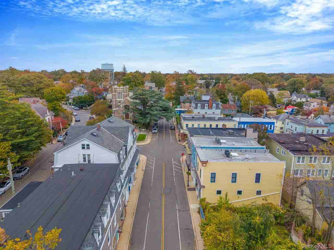 311 Sea Cliff Ave - Photo 4 of 39