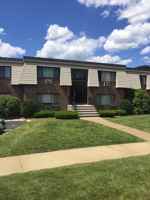 featured image of 1 Hallmark Gdns #1