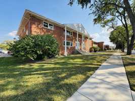 featured image of 1443 Homestead Rd #1NW