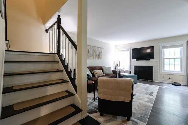 196 White Branch Ct - Photo 3 of 23