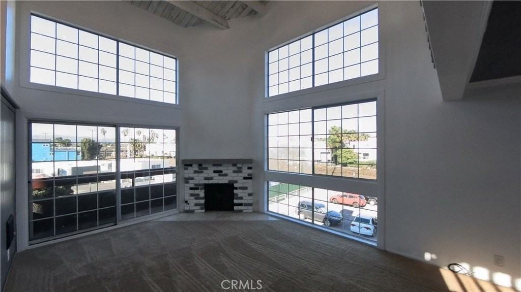 124 Buccaneer Street #1