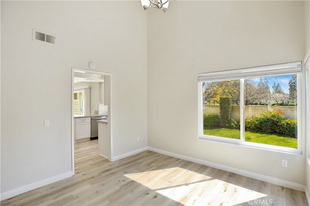 3 Southsand - Photo 7 of 40