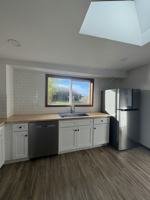 featured image of 1466 Janes Rd