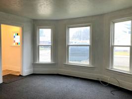 featured image of 1977 Prospect Ave