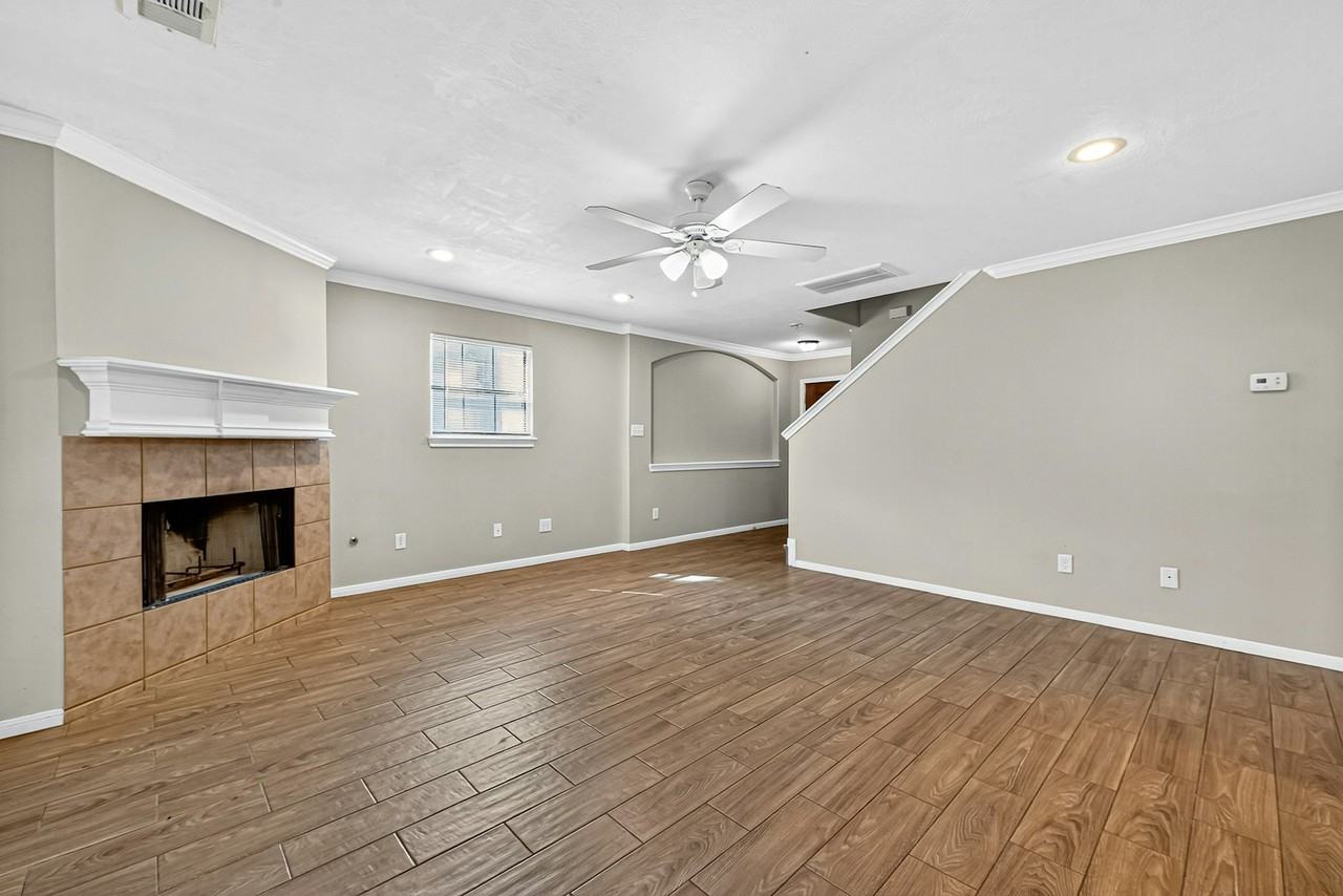 10035 Morocco Road - Photo 7 of 38