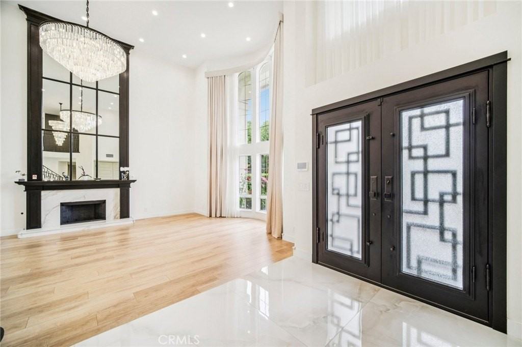 19747 Winged Foot Way - Photo 6 of 50