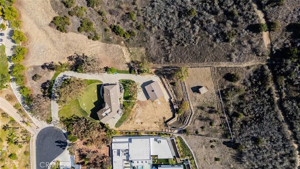 78 Coolwater Rd - Photo 2 of 46