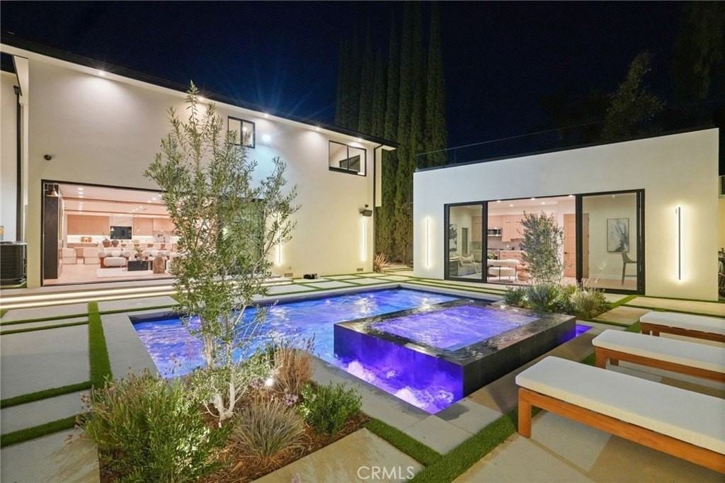 4551 Alonzo Ave - Photo 2 of 50