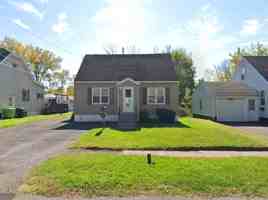 featured image of 213 Garden City Dr