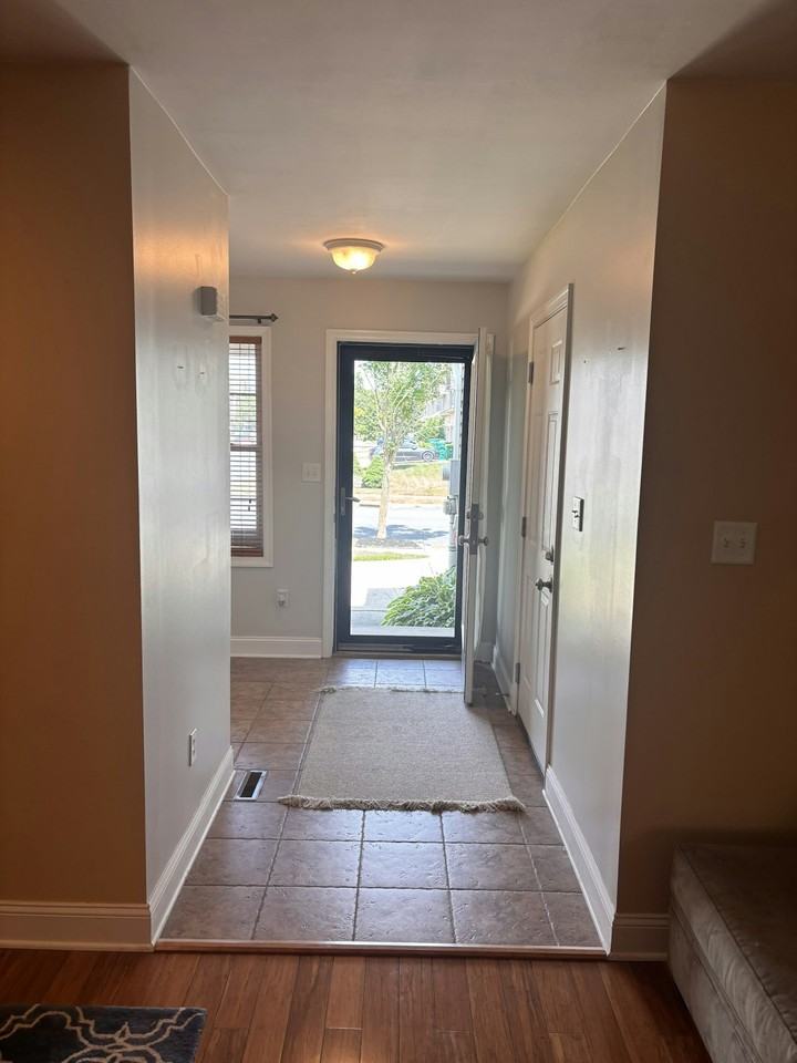 1459 Mohr Circle - Photo 2 of 30