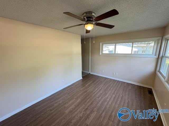 3510 Oleander Rd Sw - Photo 3 of 26