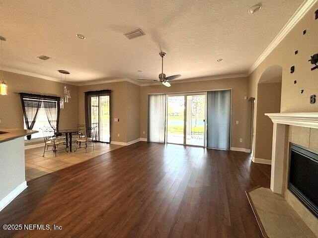 2035 Medinah Ln - Photo 6 of 33