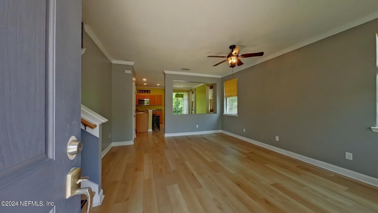 108 Bay Bridge Dr - Photo 3 of 34