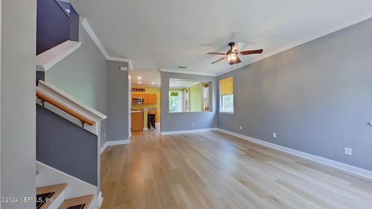 108 Bay Bridge Dr - Photo 4 of 34