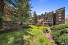 100 E Palisade Ave Apt B51 - Photo 1 of 1