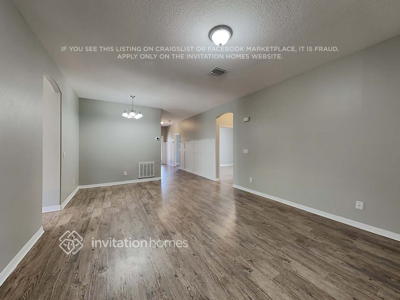 3892 Manitoba Way - Photo 3 of 19
