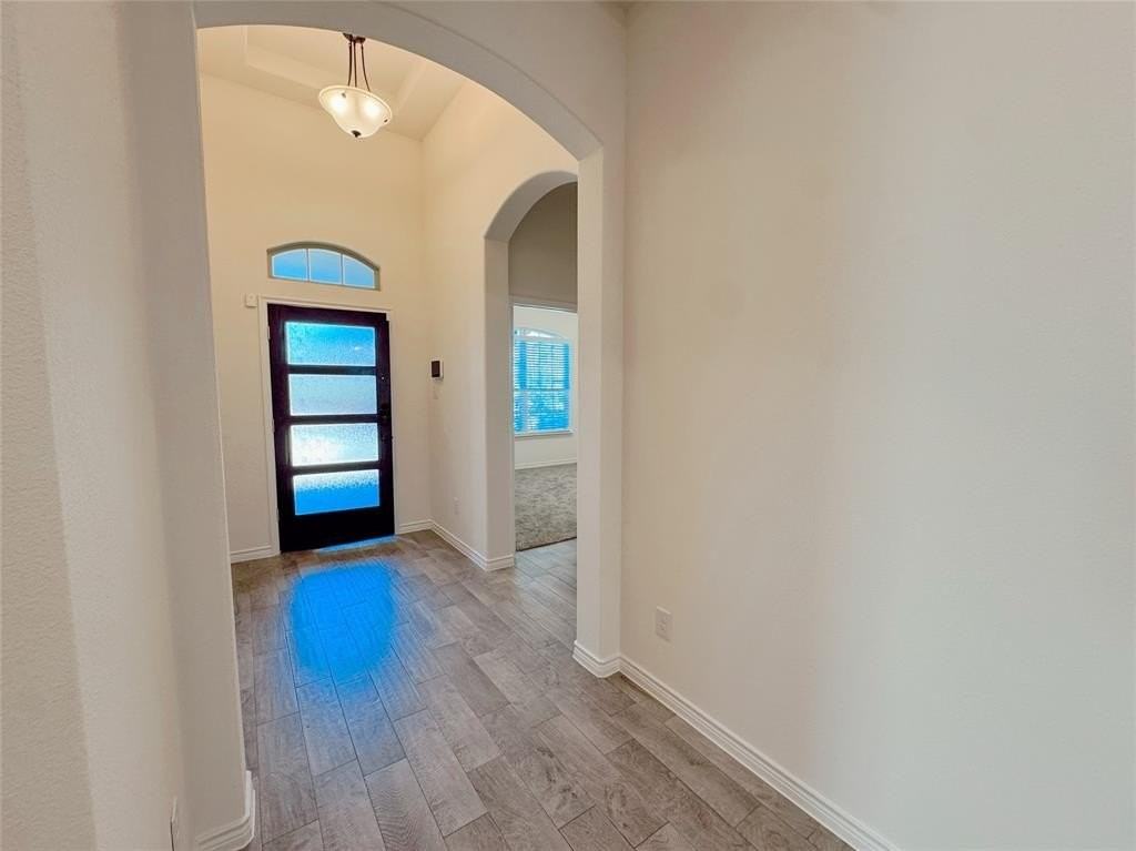 1076 Sublime Drive - Photo 5 of 40