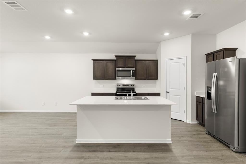 3405 Marie Dr - Photo 5 of 17