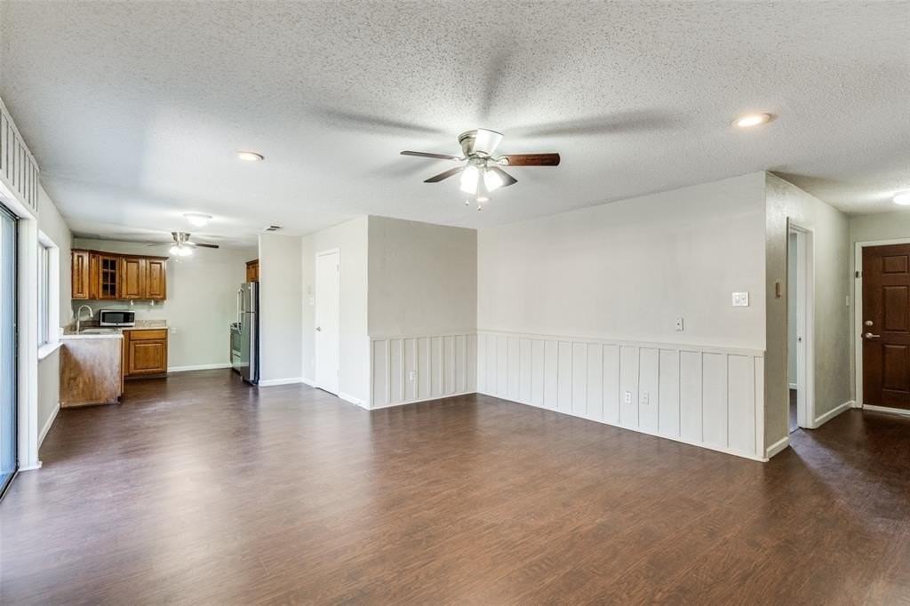 3513 Gatewood Lane - Photo 3 of 12