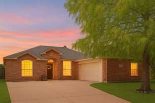 205 N Bending Oak Ln - Photo 1 of 1