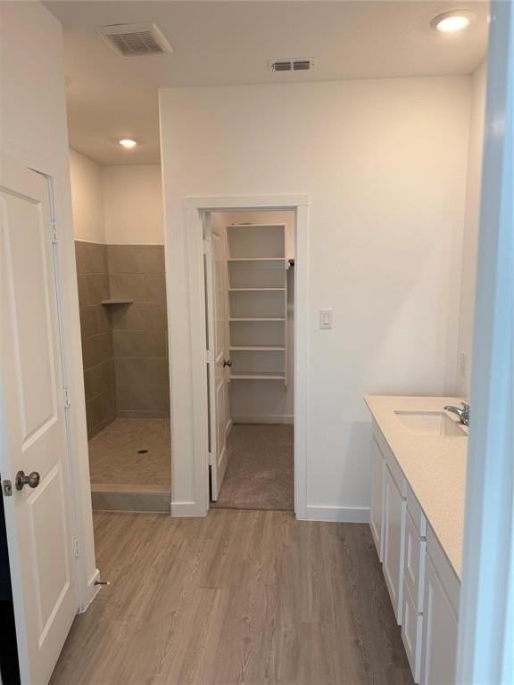 1304 Rockwell Dr - Photo 7 of 14